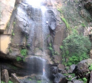  Descent waterfalls 